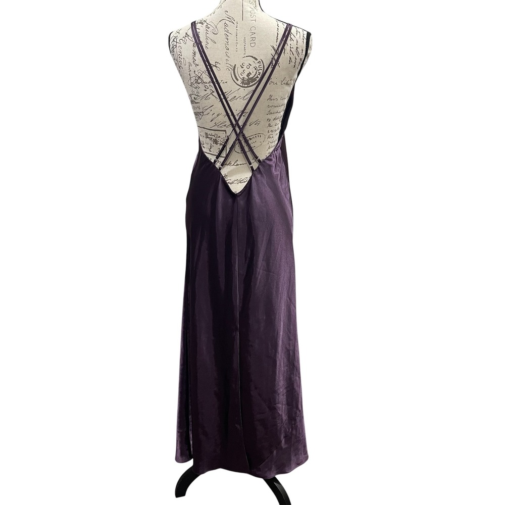 Vintage Frederick's of Hollywood Nightgown Womens M Purple Satin Maxi Open Back - Picture 2 of 6